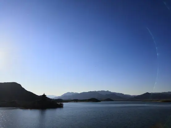 拍摄于十三陵水库